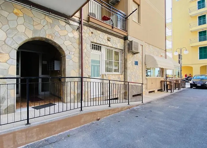 Babyaccommodation Family Experience Iv Pietra Ligure